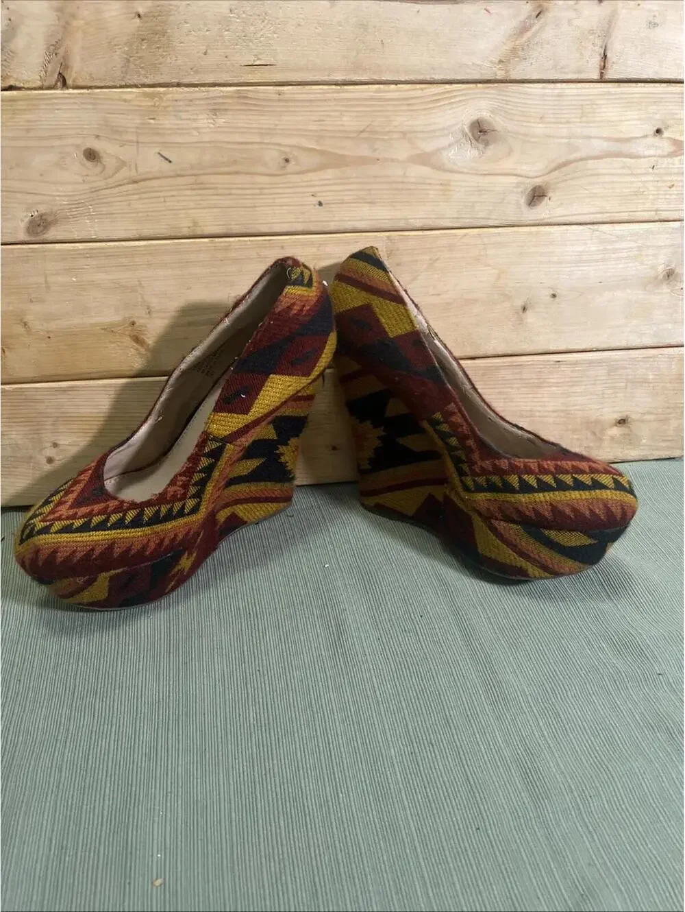 Steve Madden Pammyy Bohemian Aztec Womens Y2K Platform Wedge Heels Size 7 M